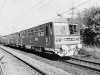 Souprava motorového vozu Bzmot a přípojných vozů Bzx pro Maďarsko, roky výroby 1979 - 1985